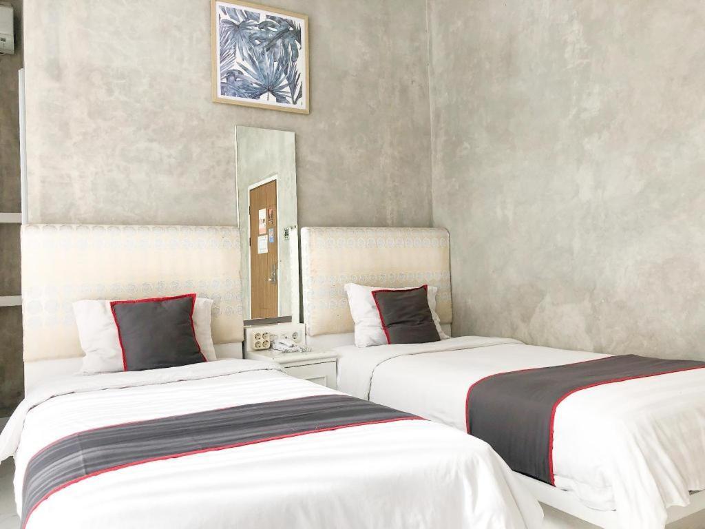 فندق Collection O 31 The Batik Bed And Coffee باندونج المظهر الخارجي الصورة