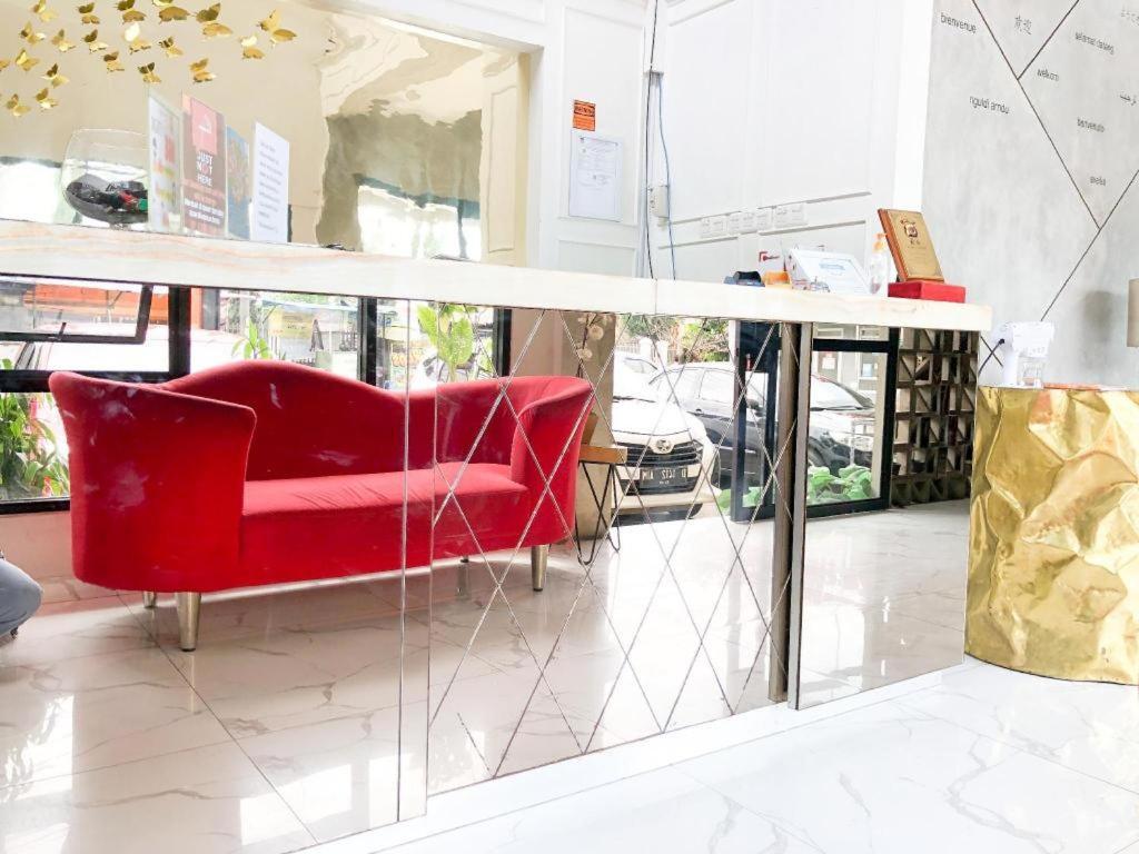 فندق Collection O 31 The Batik Bed And Coffee باندونج المظهر الخارجي الصورة
